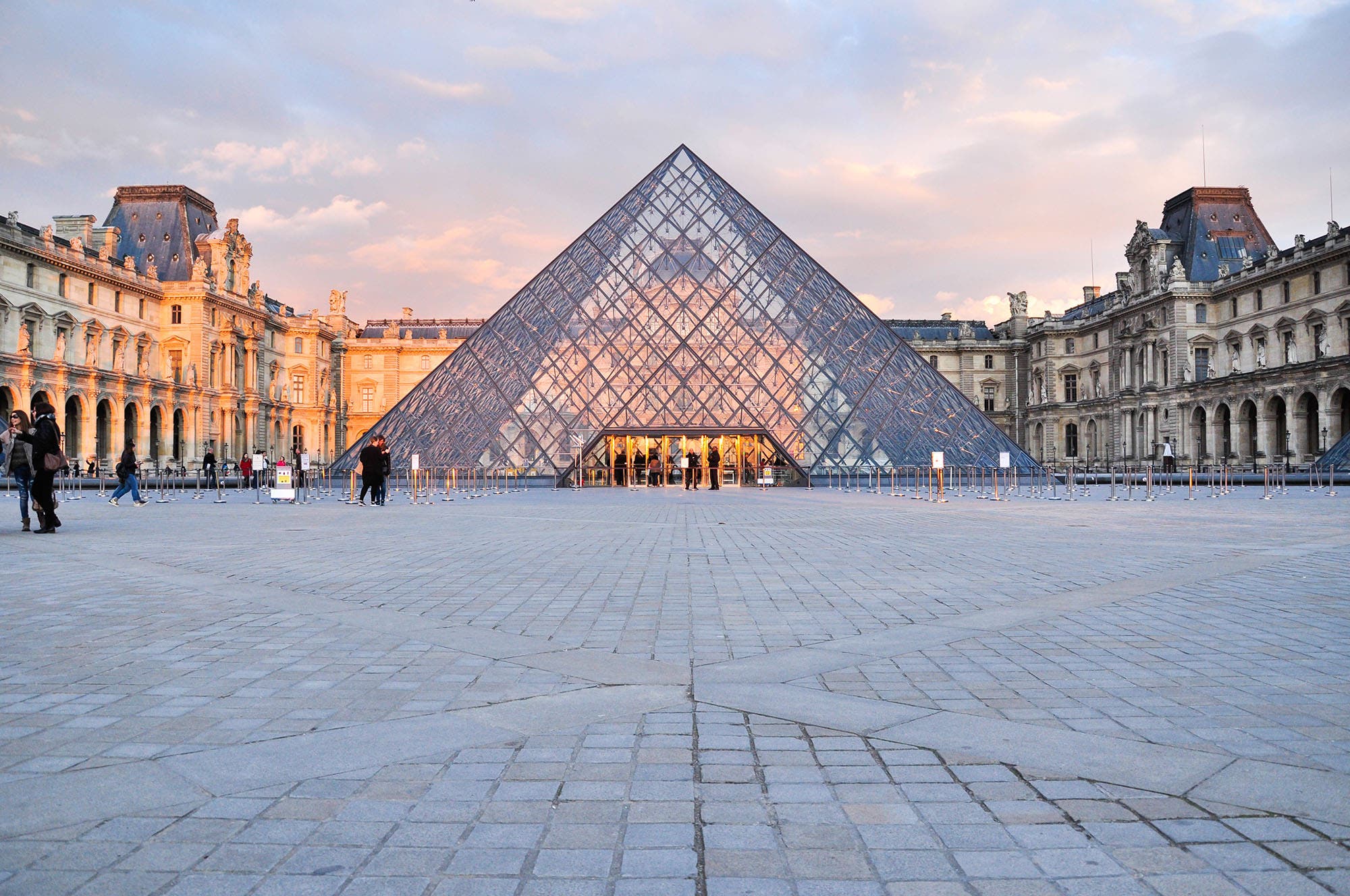 The louvre architectural photography
