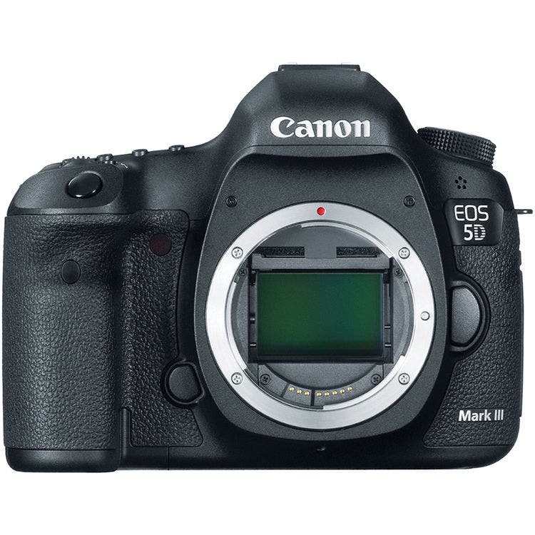 Canon EOS 5D Mark III Best DSLR for wedding photography