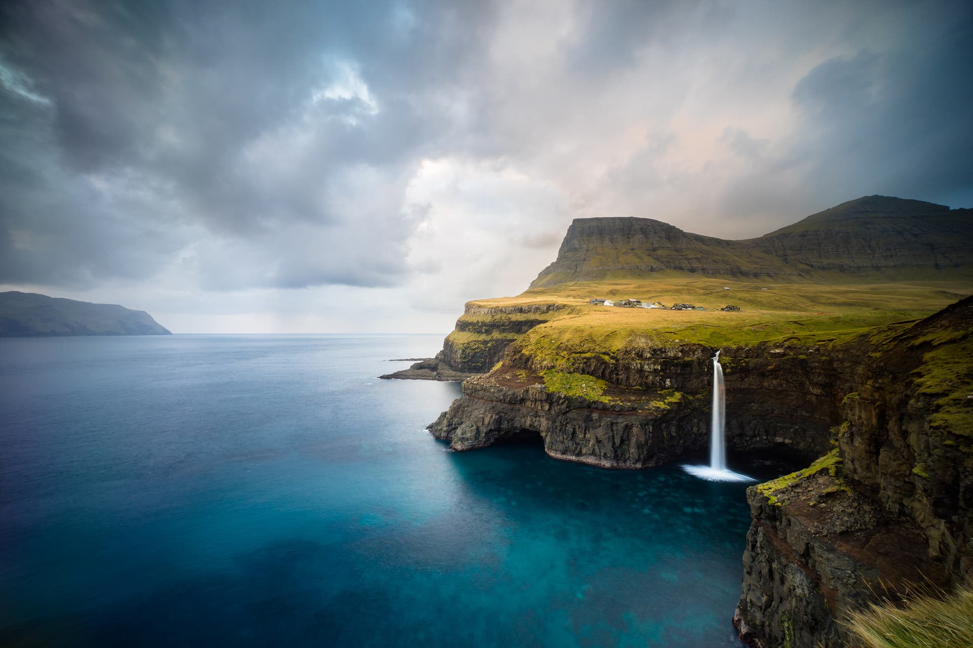 2014 CHRIS BURKARD STUDIO SURFER MAGAZINE FAROE ISLANDS TRIP BEN WEILAND DANE GUDAUSKAS JUSTIN QUINTAL TYLER WARREN SAM HAMMER ELLI THOR PRESTON RICHARDSON FALL