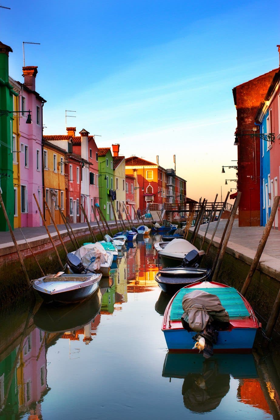 Burano, an island in the Venetian Lagoon of Northern Italy 7 kilometres from Venice. Originally famed for its exquisite lace, Burano is now more well-known for its colourful houses and tiny waterways. The colours of the houses follow a specific system managed by the government – in fact before painting your house you will be advised what colour you are permitted to use! Again I was making use of a couple of days off following an extended shoot in Europe. With no understanding of the Italian language I wandered the vibrant streets before being be-friended by a local couple who happily helped me find some cosy accommodation – and a cold beer – with which to finish my day.