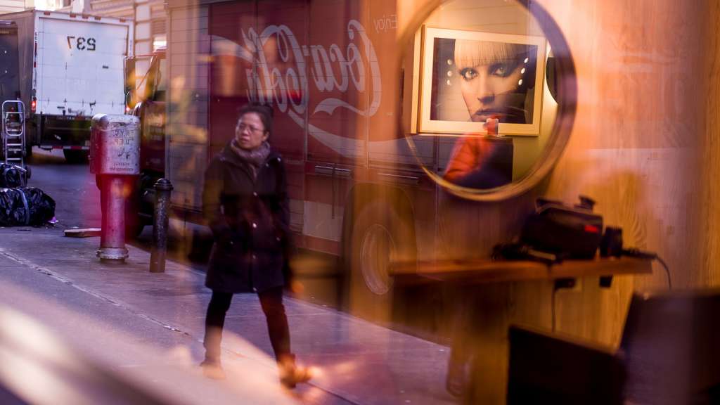 50mm low light, portrait,