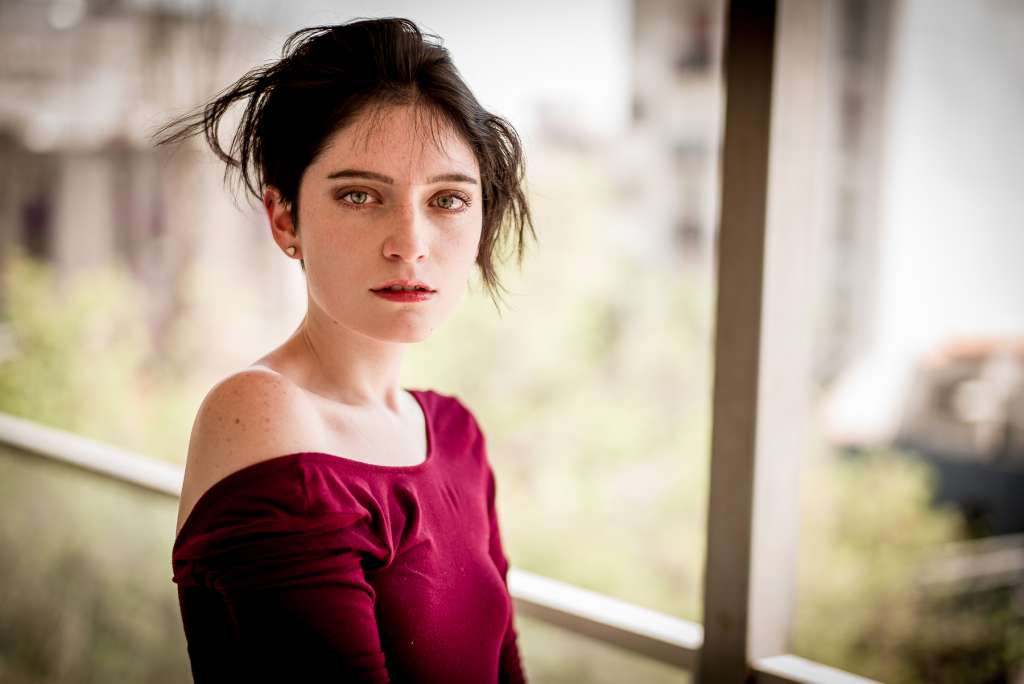 50mm low light, portrait,