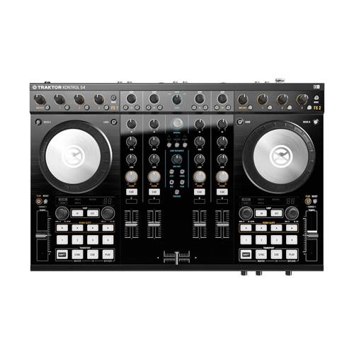 native instruments traktor kontrol s4 controller professional DJ setup