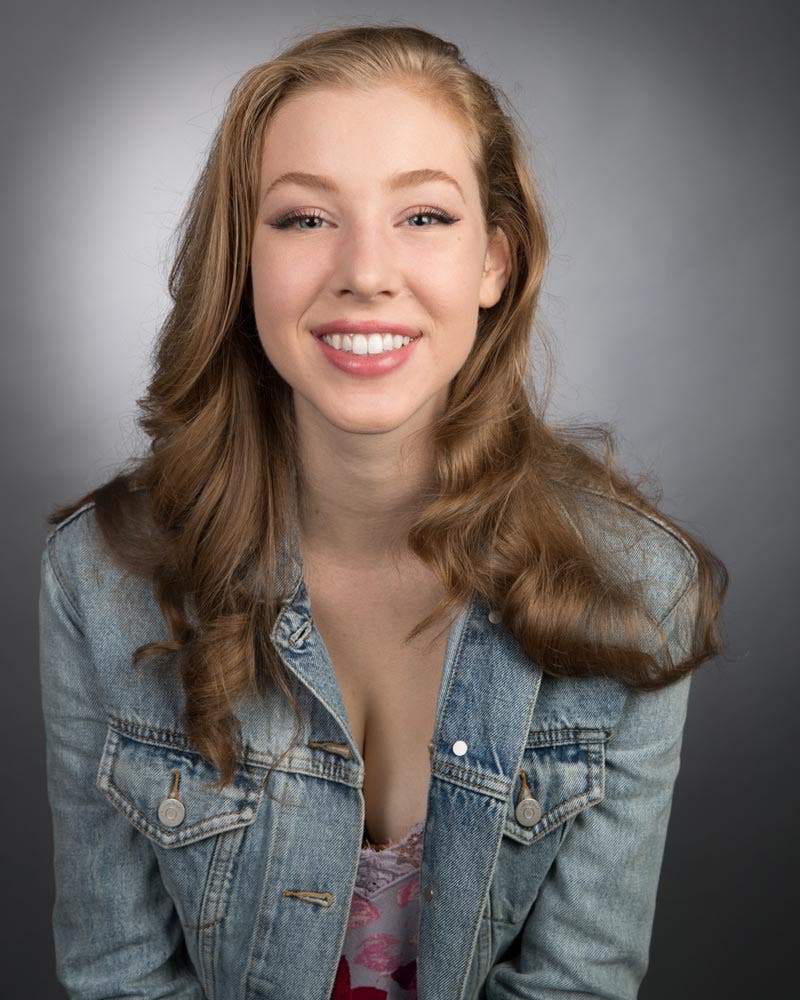 female model portrait lighting photography