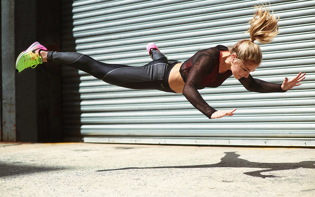 streaklight photo athletic woman workout