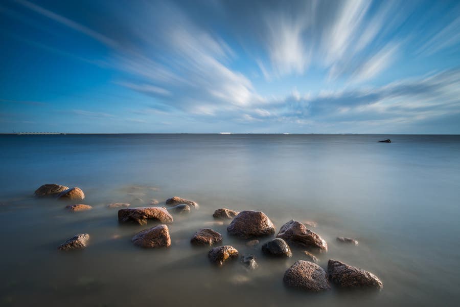 Long exposure effect for water and clouds