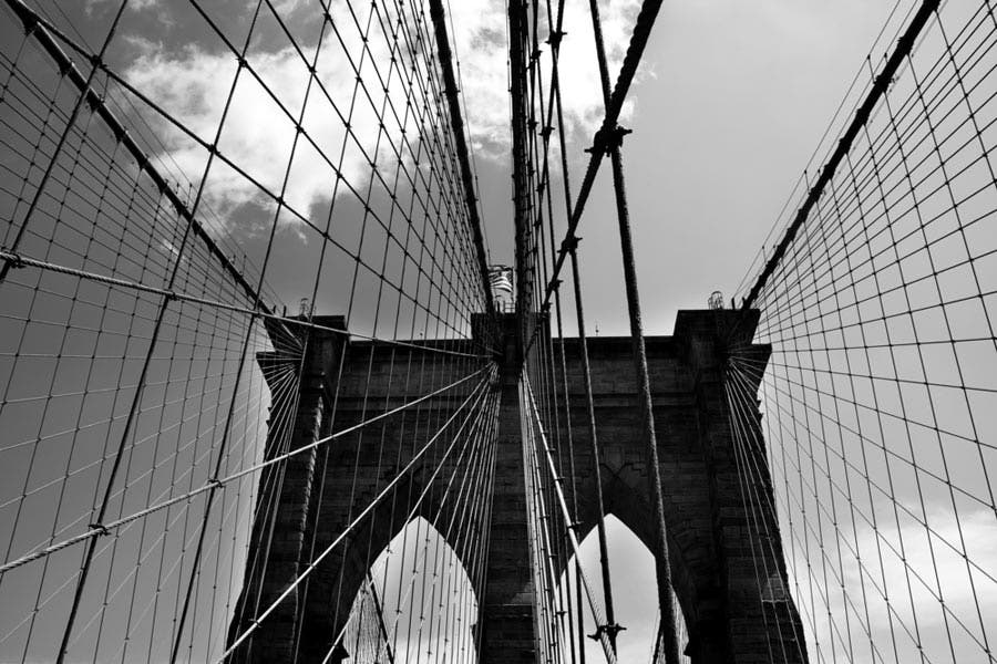 Black and white photo of bridge