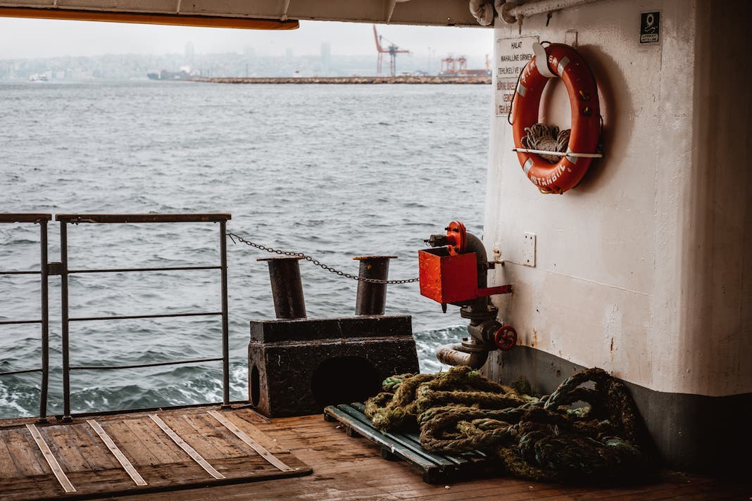 Istanbul Ferry (Photo by Eren Sarigul)