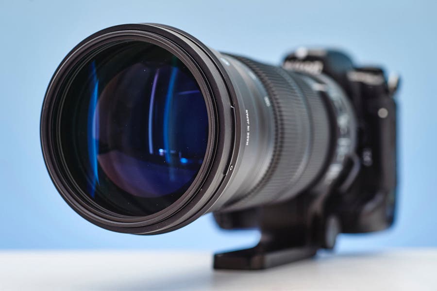 telephoto lens mounted on DSLR camera