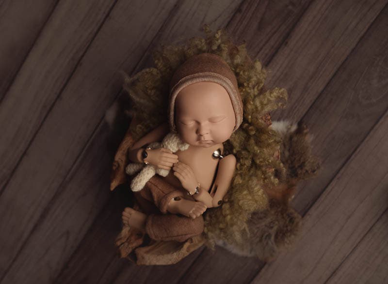 StandInBaby newborn photography