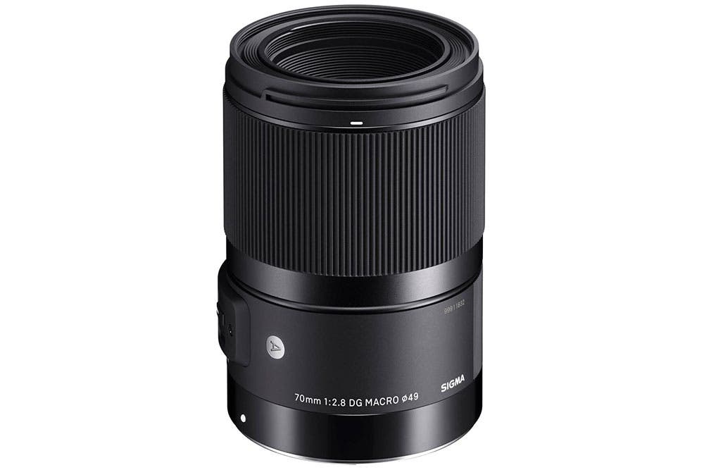 Sigma 70mm f/2.8 DG ART Macro