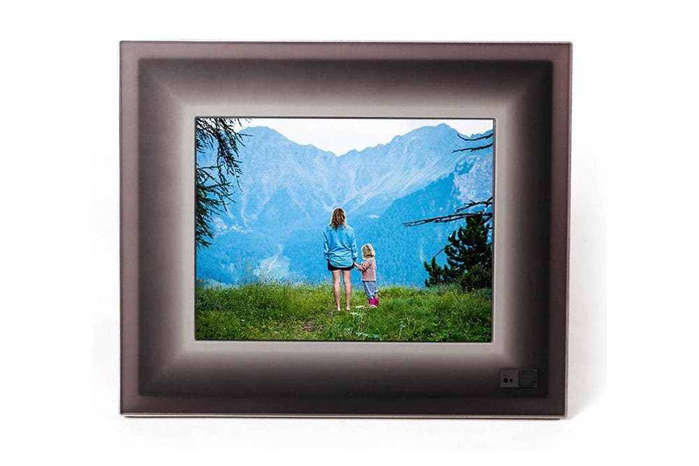 Aura Frames 9.7" High Resolution LED Digital Photo Frame
