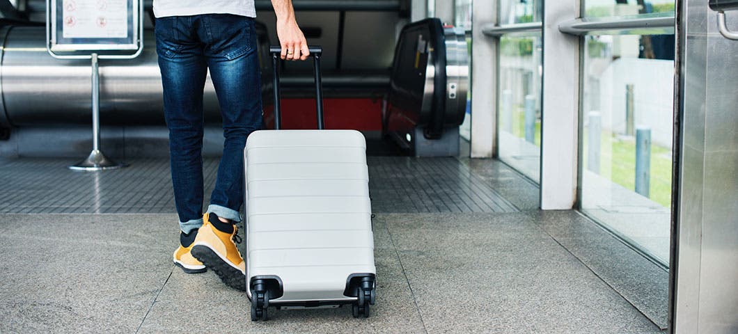 traveling airport