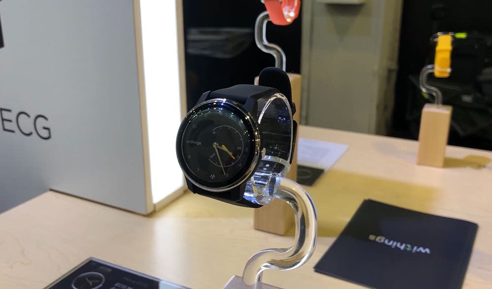 Withings Move ECG w/ EKG Sensor
