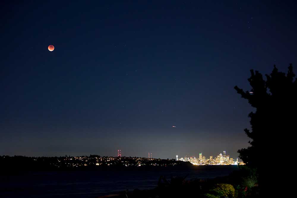 super blood moon lunar eclipse