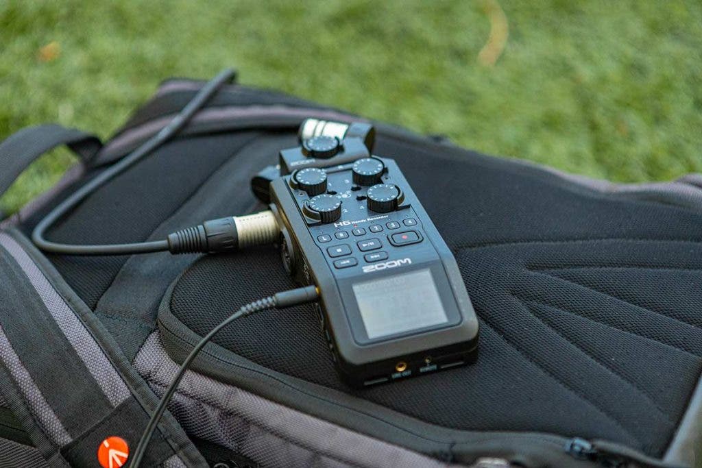 zoom audio recorder in outdoor recording