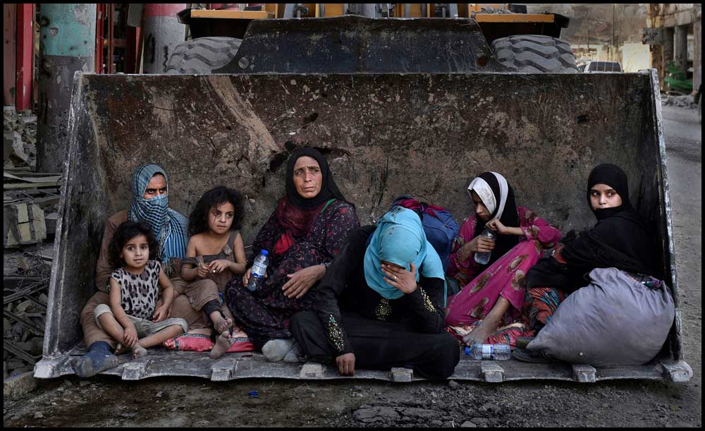 Carol Guzy/Zuma Press West Mosul, Iraq