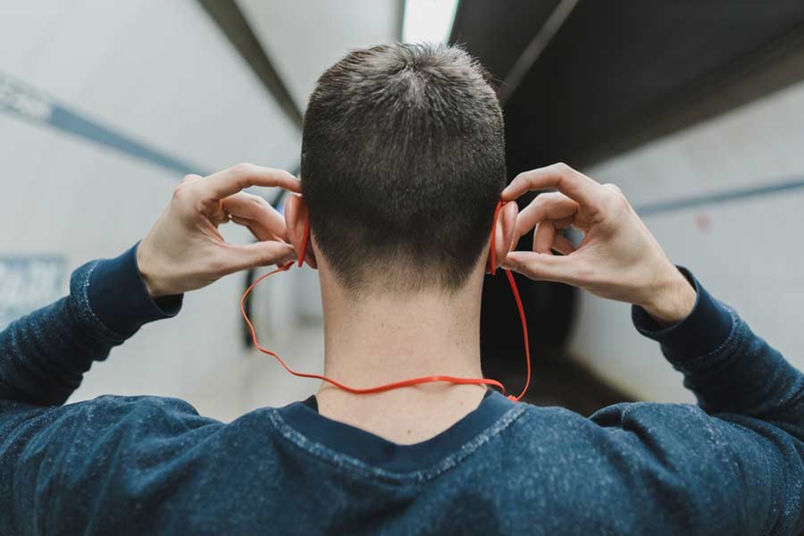 Tough Tested Earbuds: What to Look For in Earbuds - 42West, Adorama