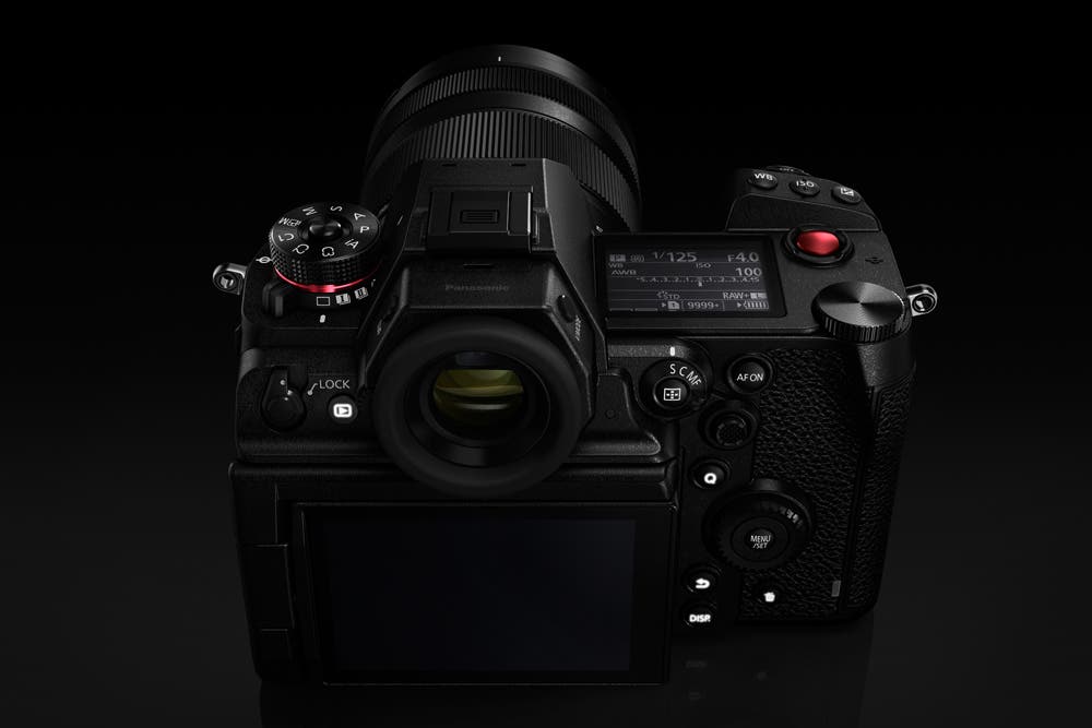 Panasonic S1H
