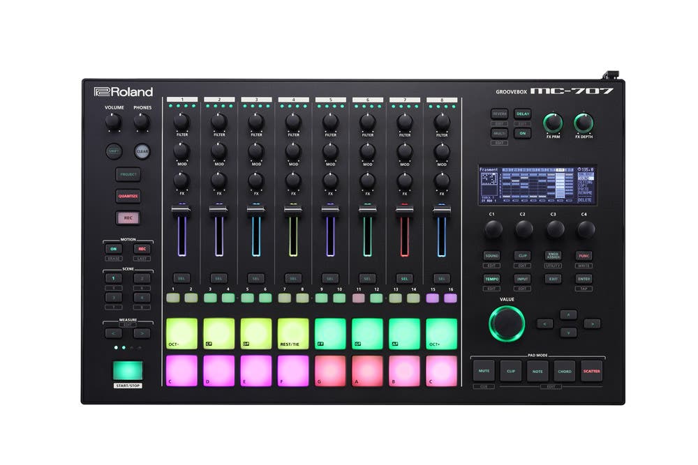 Roland MC - 707 Groovebox