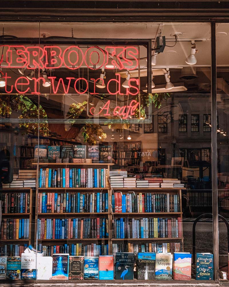 Kramerbooks, Washington DC