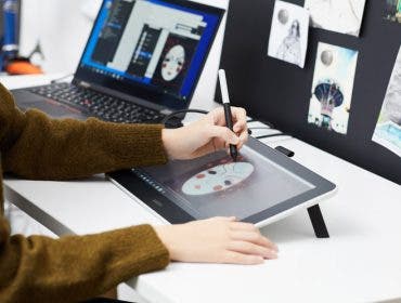 Wacom One Creative Pen Display