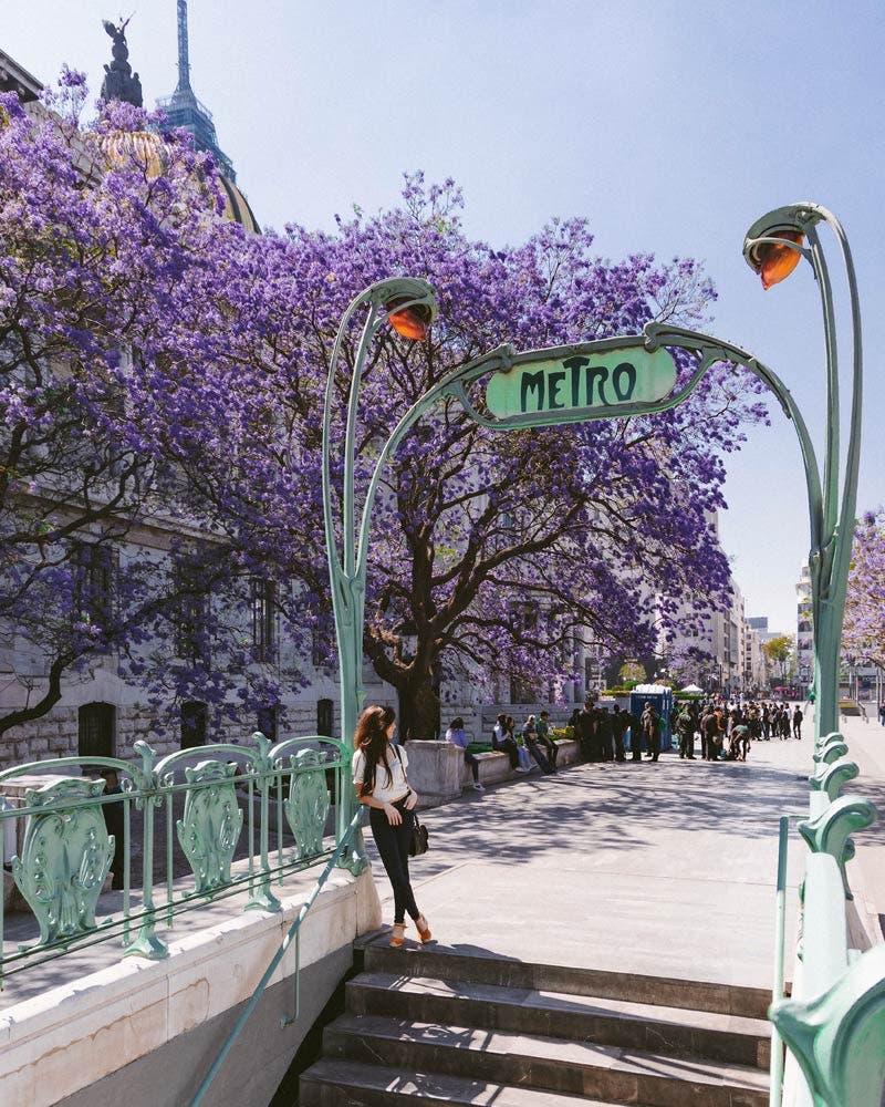 city photos Nastasia Yakoub Dame Traveler