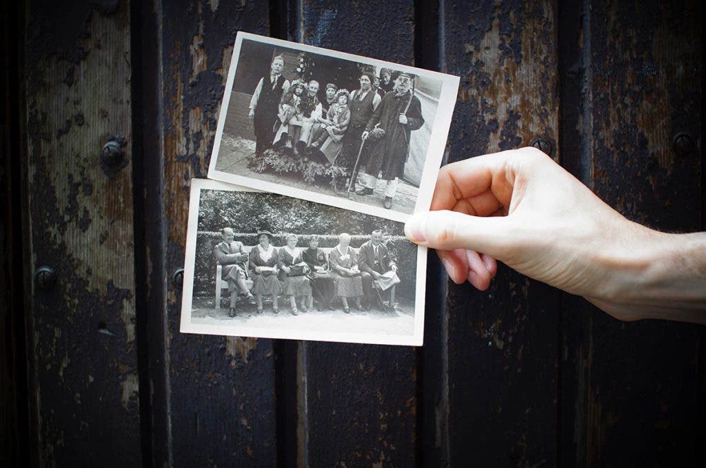 digitize old photos restore old photo