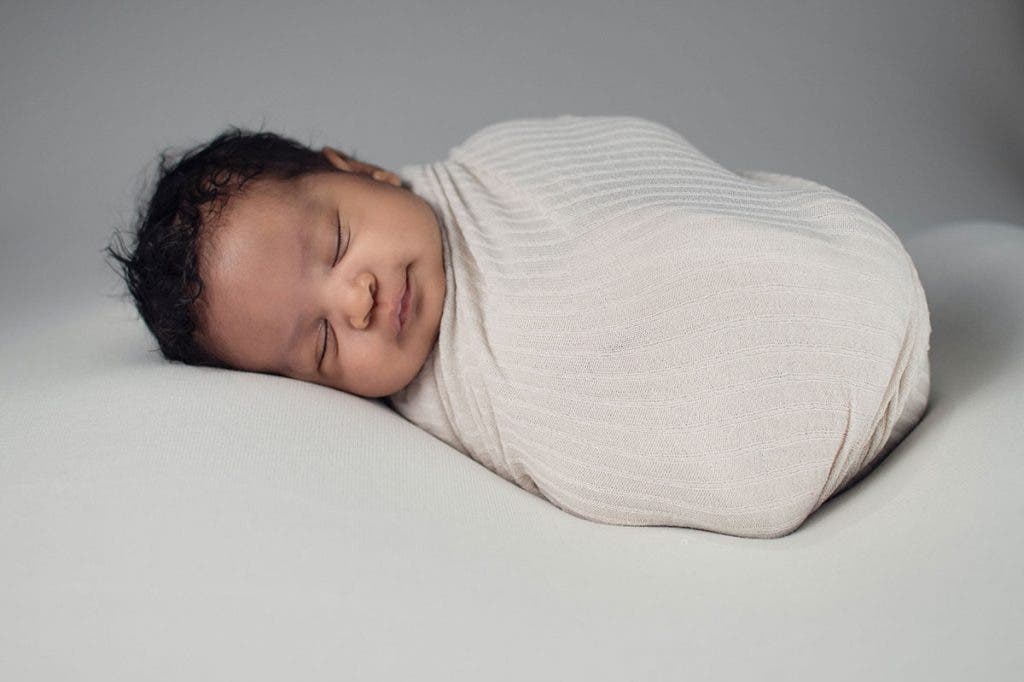 sleeping newborn photography
