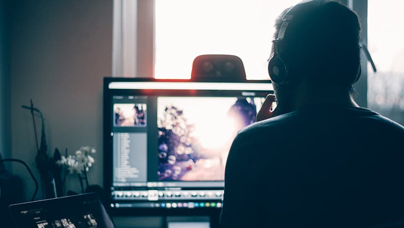 headphones for video editing