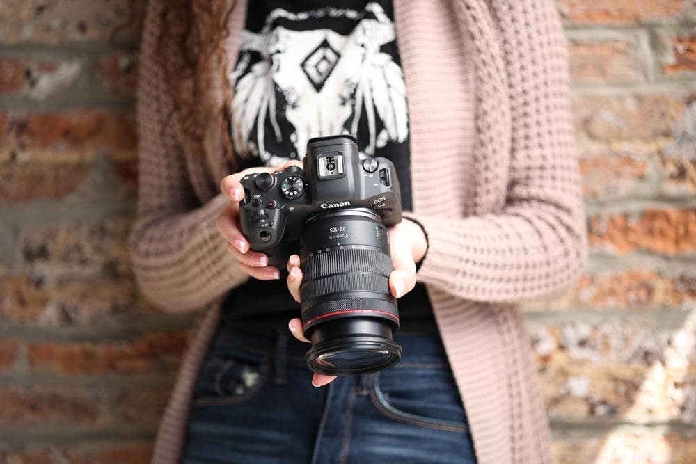 Vanessa Joy Canon EOS R6 review