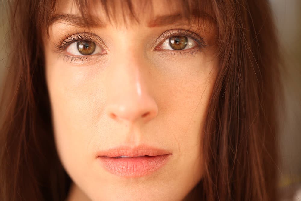Canon RF 85mm f/2 lens Vanessa Joy