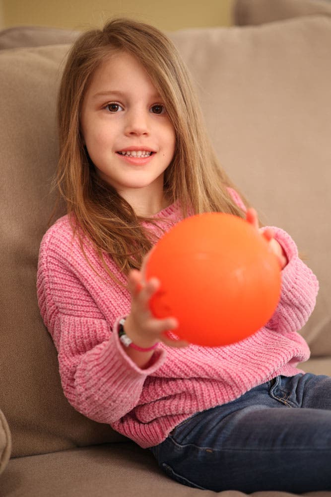 Canon RF 85mm f/2 lens Vanessa Joy