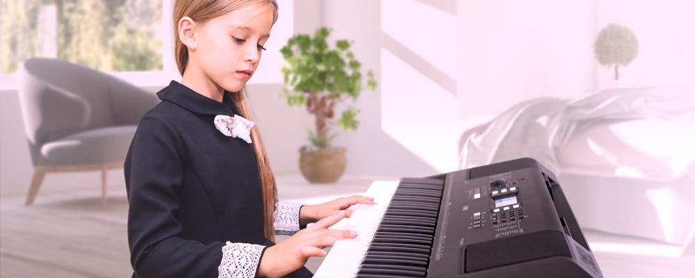 Yamaha PSR-EW310 76-Key Portable Keyboard
