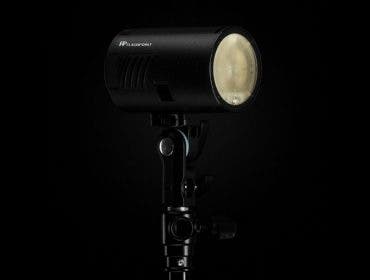 Flashpoint XPLOR 100 Pro TTL R2 Battery-Powered Monolight_Feature