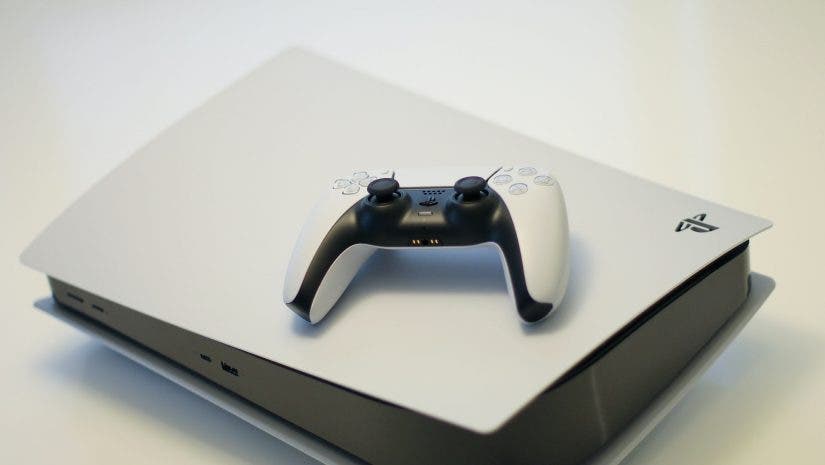 White Playstation 5