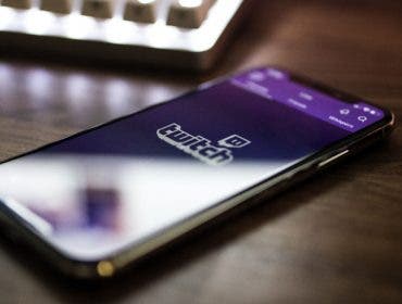 what is twitch, twitch app on iphone