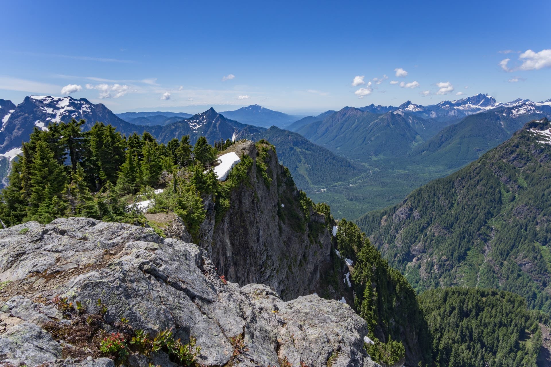 Looking over Mount Dickerman