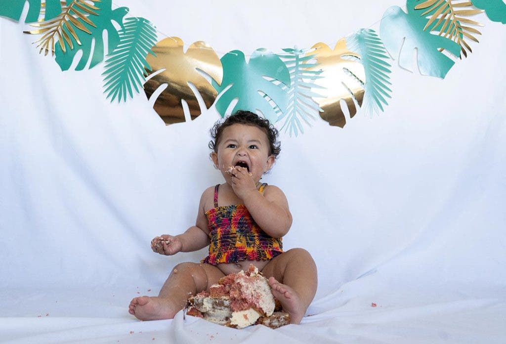 cake smash birthday photoshoot idea