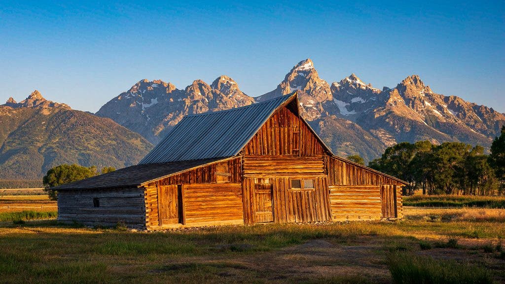outdoor travel shot balancing colors with white balance photography tips