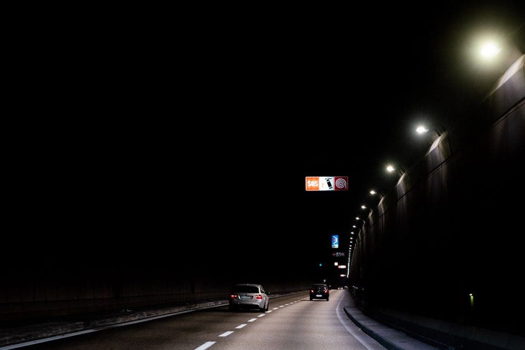 nifty fifty 50mm travel street photography on road