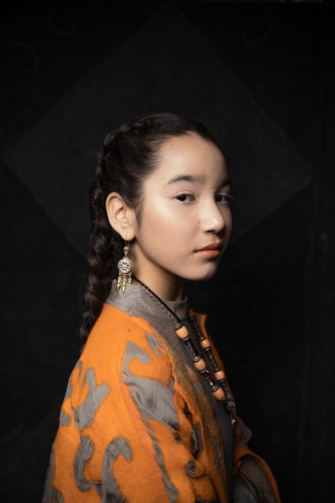 model with hair light portraiture