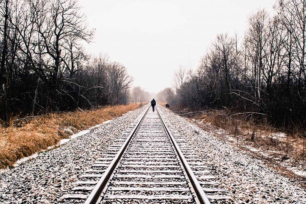 linear perspective outdoor railroad photo