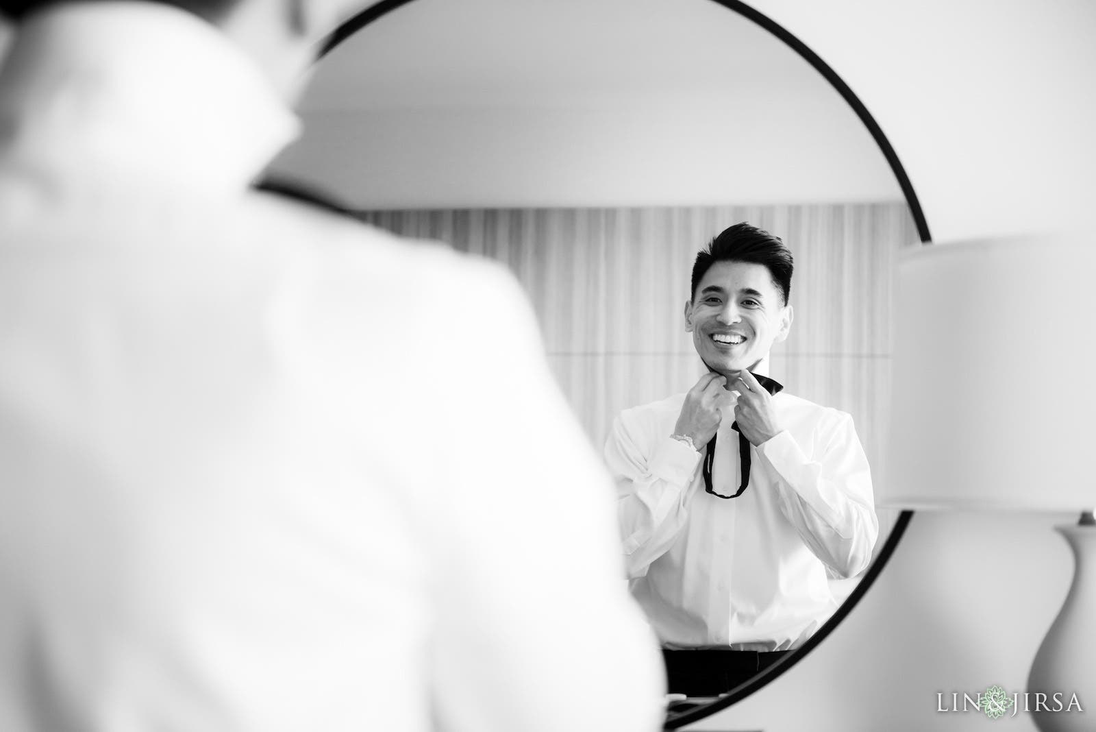 Groom portrait example for mirror photography