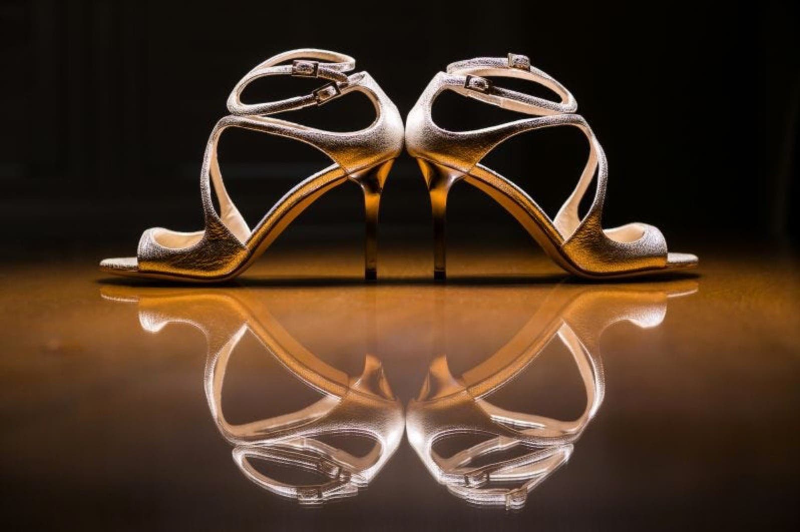 wedding photography bride shoes