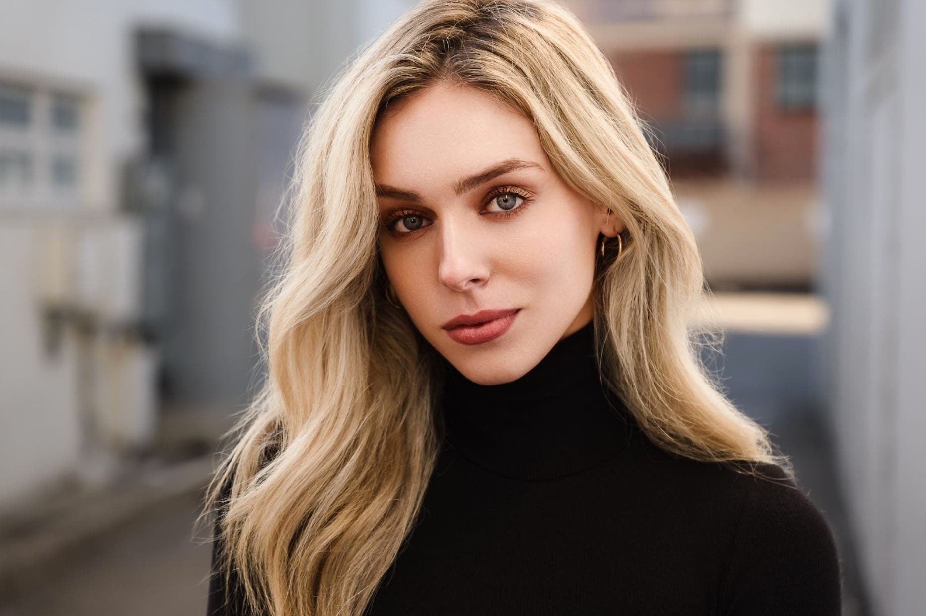 Portrait in an alley