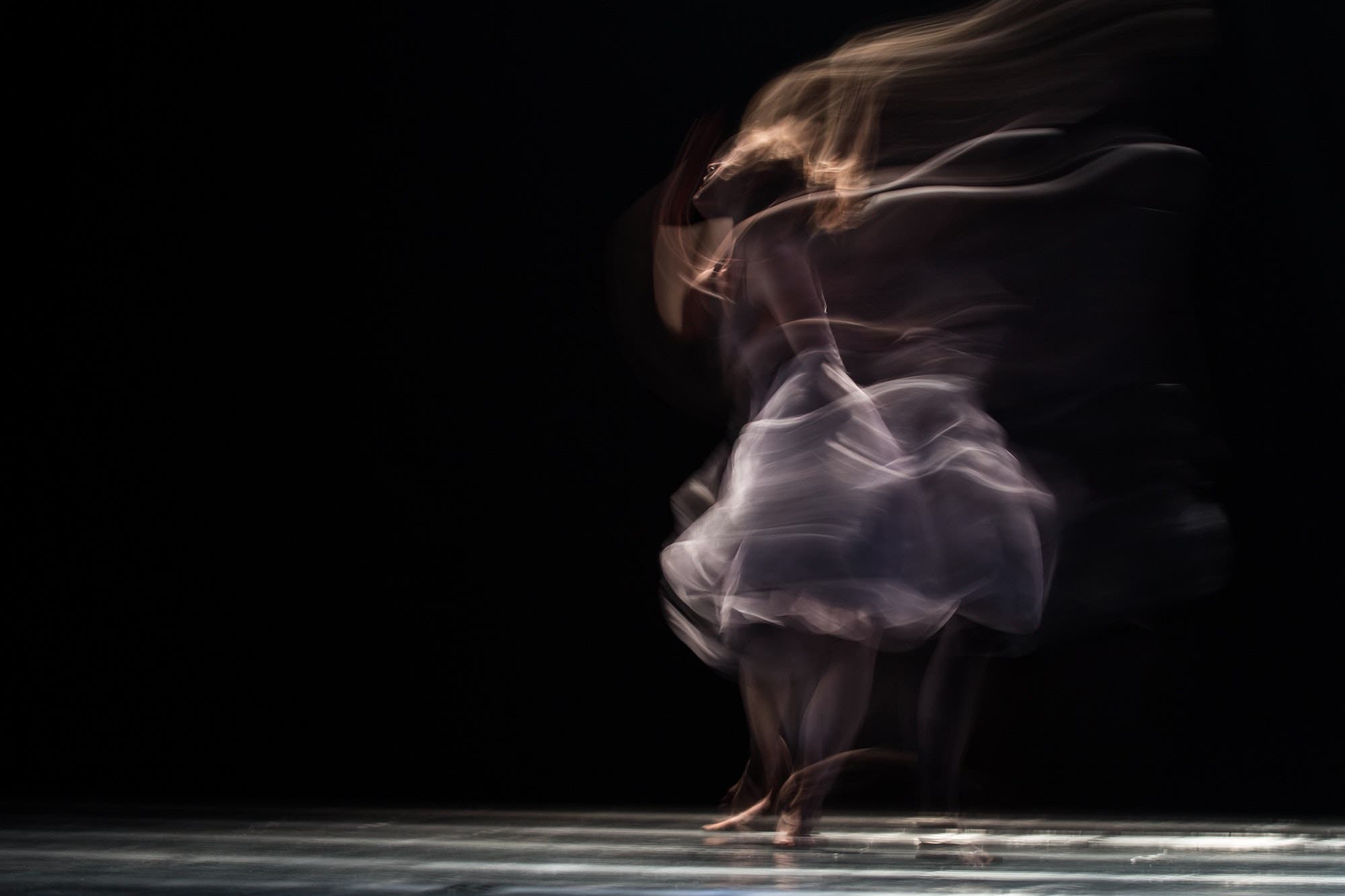 dance photography long exposure