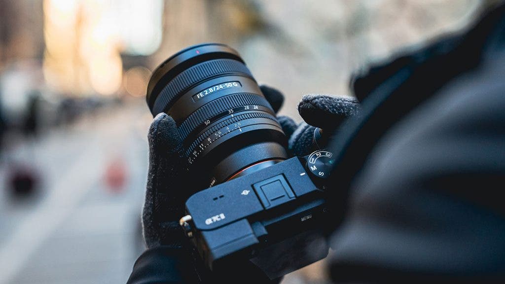 Sony FE 24-50mm F2.8G lens