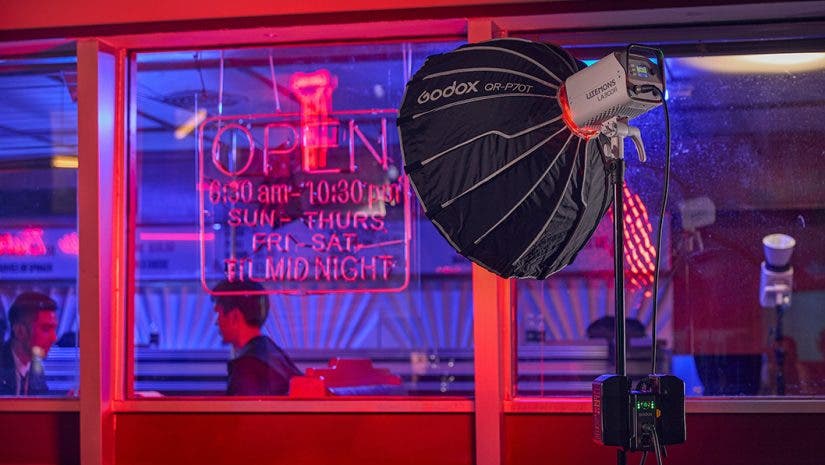 LA150R LA300R LA300Bi Litemons video lights from godox