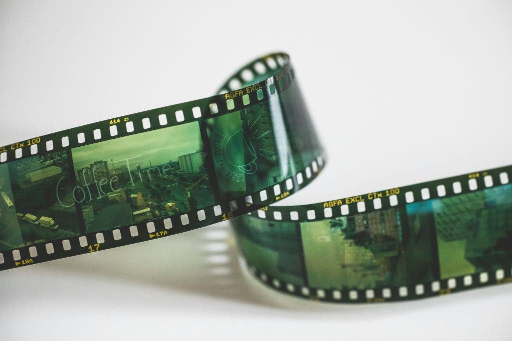 Film scanner in 2024
